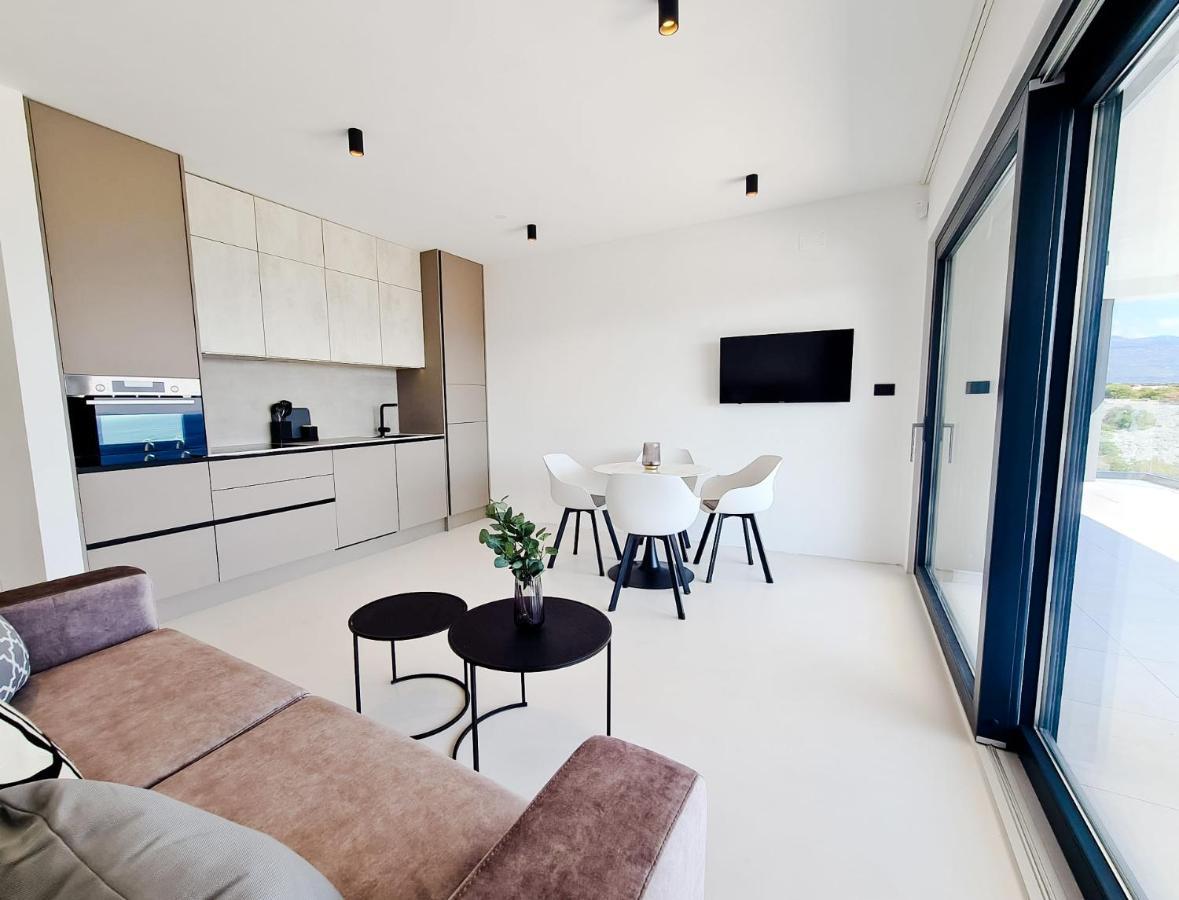 The Five Stars Croatia Apartamento Novi Vinodolski Exterior foto