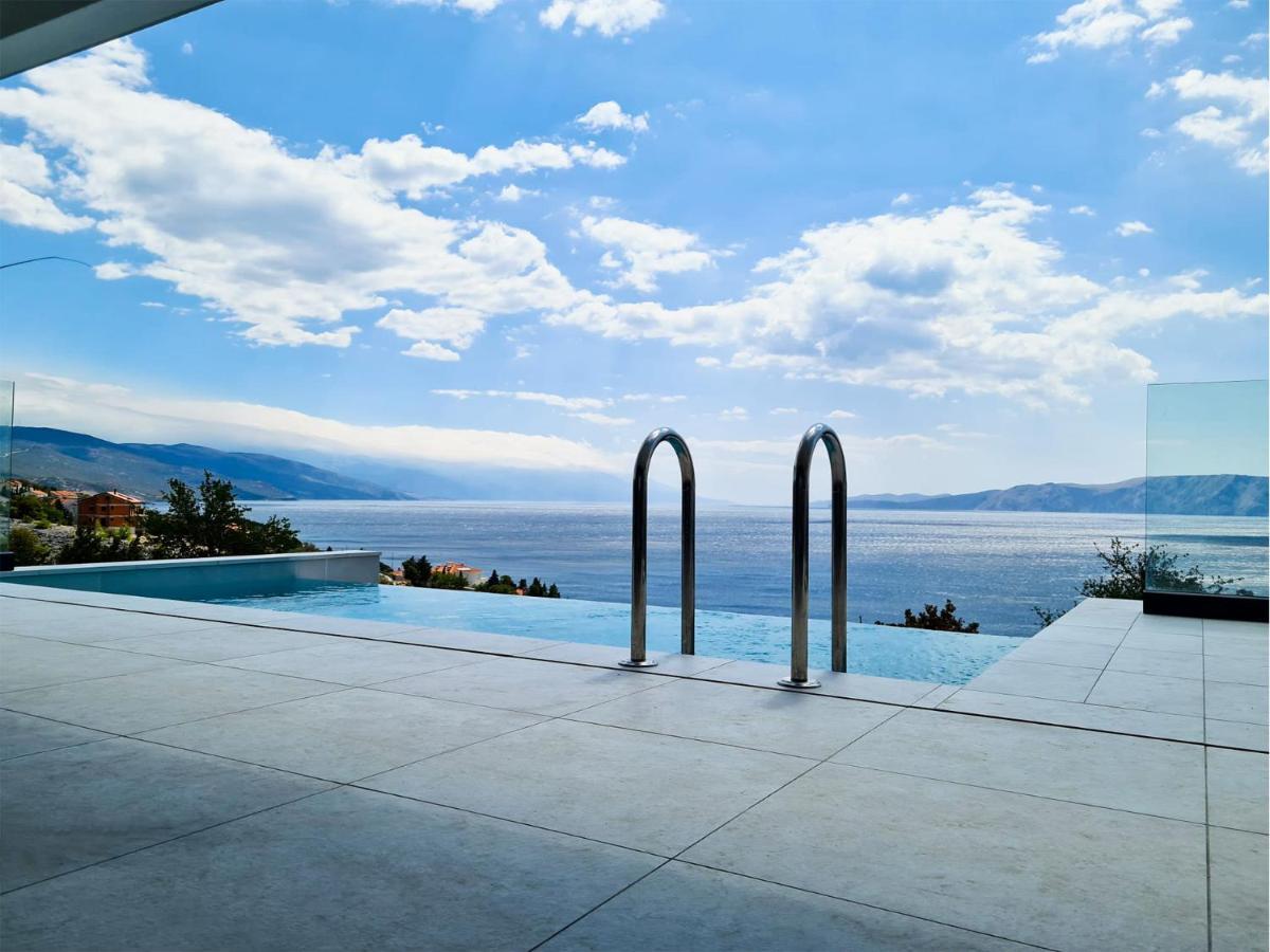 The Five Stars Croatia Apartamento Novi Vinodolski Exterior foto
