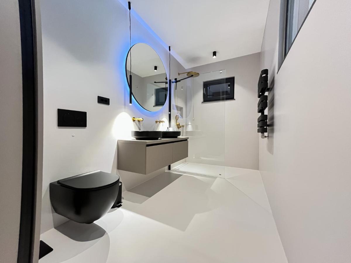 The Five Stars Croatia Apartamento Novi Vinodolski Exterior foto